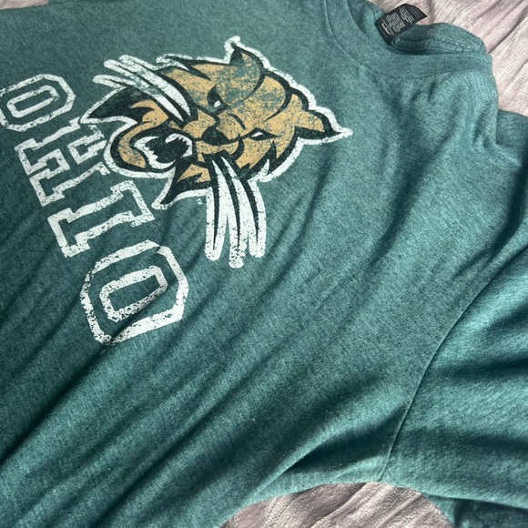 Ohio University Green Anvil “OHIO” T-Shirt with “Worn” Look & Bobcat on Front - Picture 4 of 6
